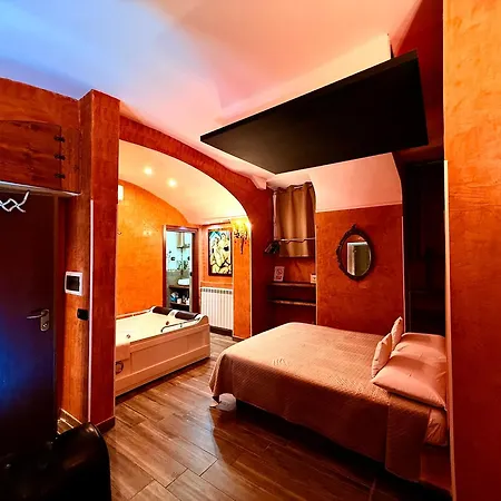 Suites Moya 1 - Spa In Camera